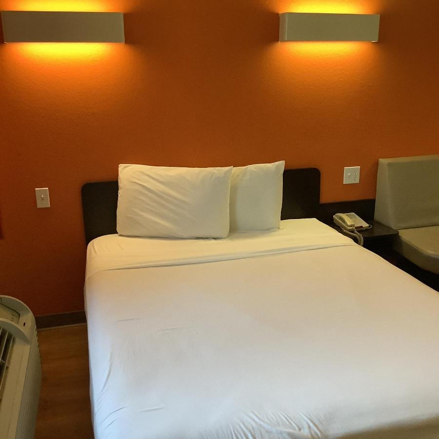 Carlsbad Village Inn Extérieur photo